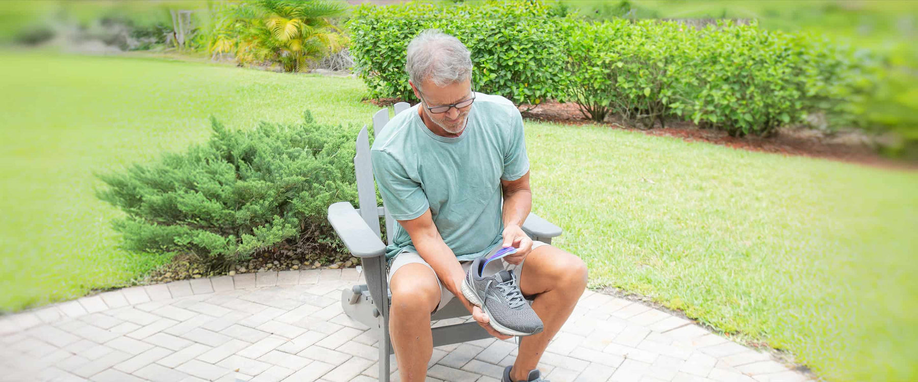 Man fitting insoles