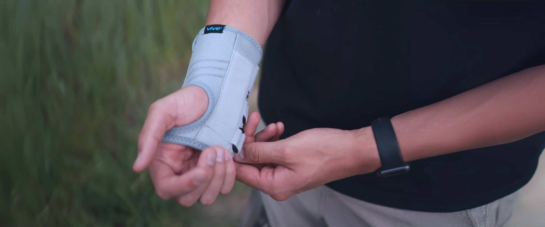 Reversible Wrist Brace