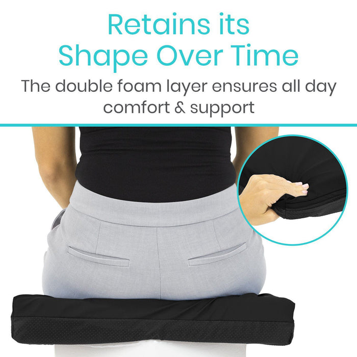 Retains its shape over time. The double foam layer ensures all day comfort & support.