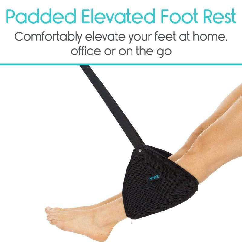 https://www.vivehealth.com/cdn/shop/products/travel_foot_rest_2_f24f3f6f-d868-4367-880a-e48cf5396658_800x.jpg?v=1625503299